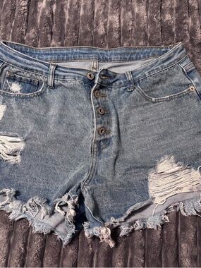 Distressed High-Waist Denim Shorts - Light Blue Size US 18/34W